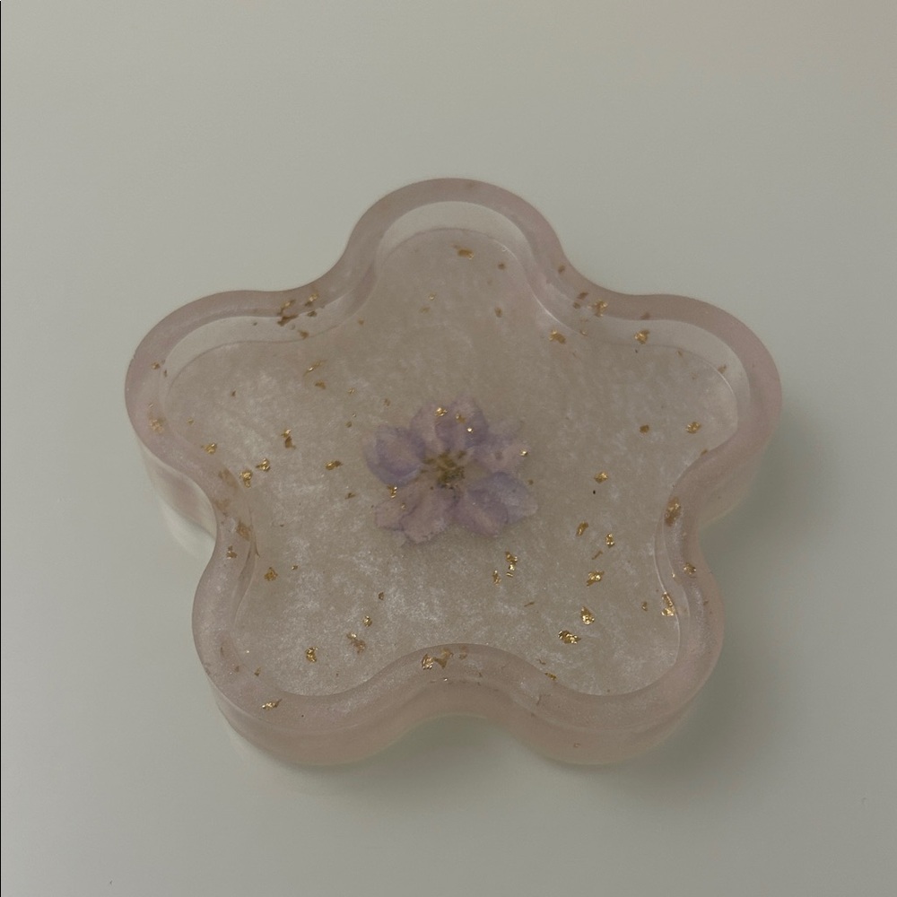 Elegant Floral Resin Coaster - Pink and Gold